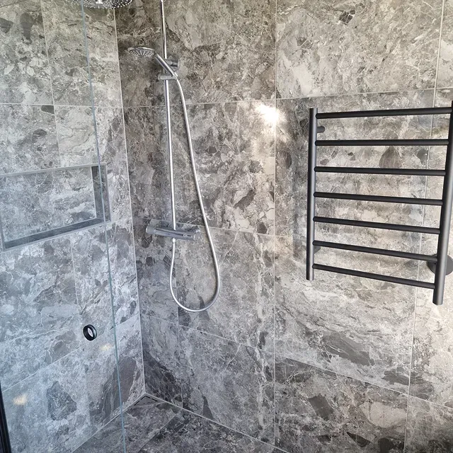 Om J.O Kakel & Bygg AB