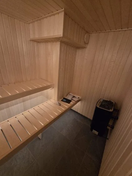 Snickeriarbete trädäck utomhus